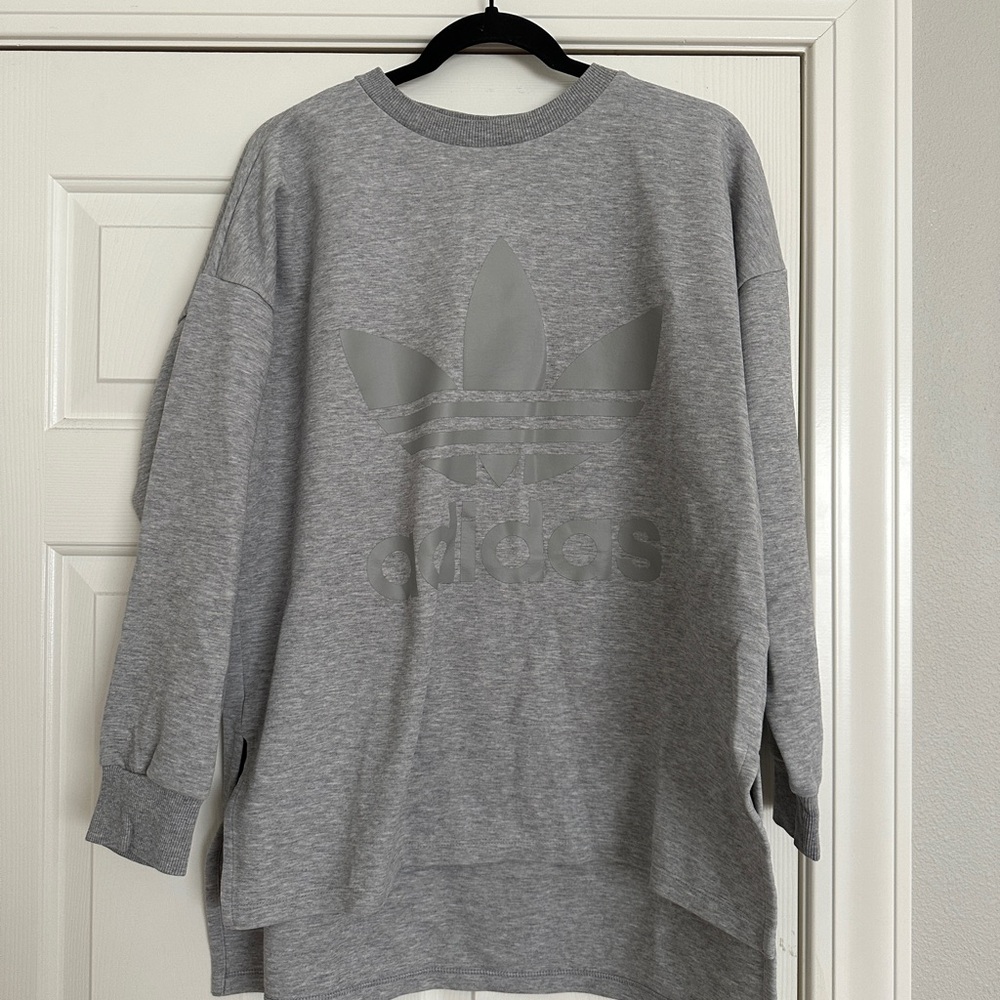Adidas Sweatshirt